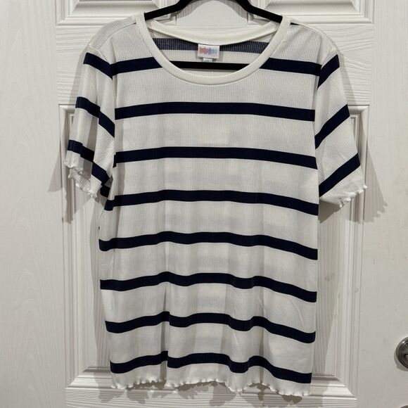 LuLaRoe Kelly Top Navy Blue Stripe  2XL NWT‎ - Picture 1 of 8